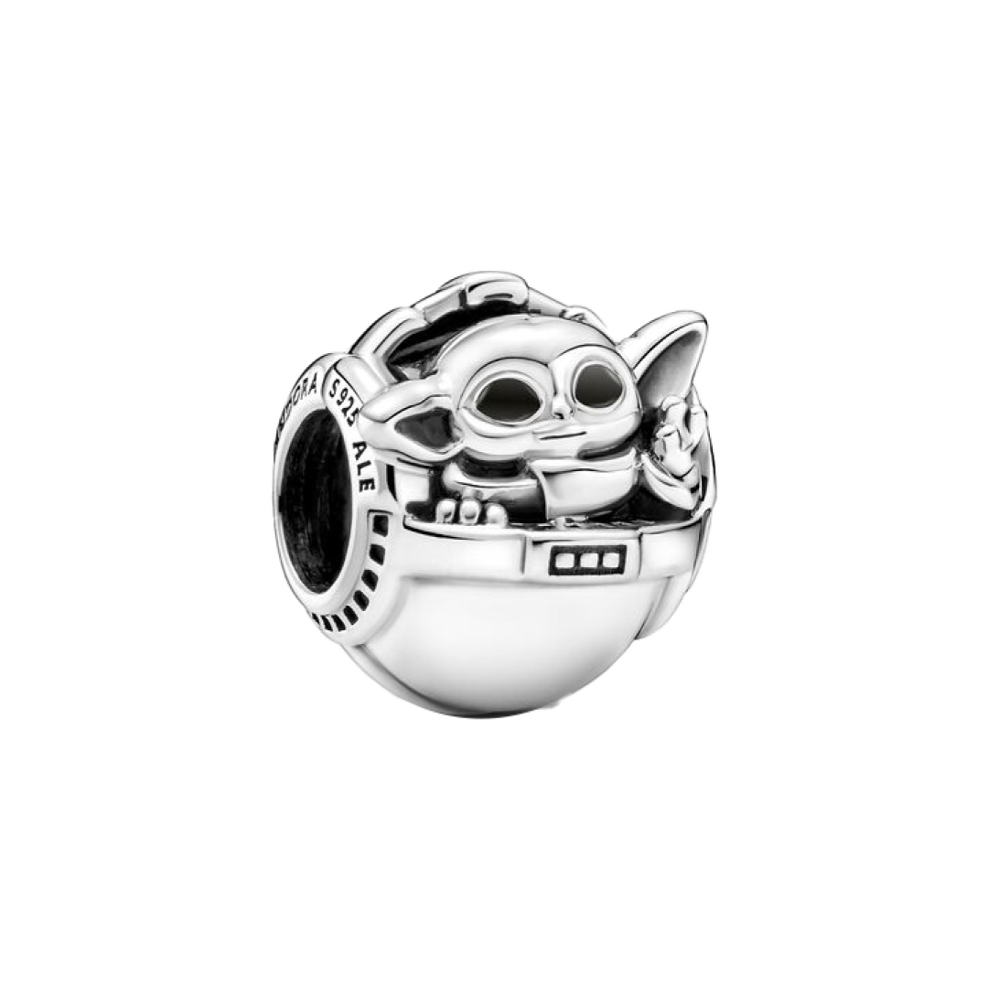 Bebé Yoda Charm 2