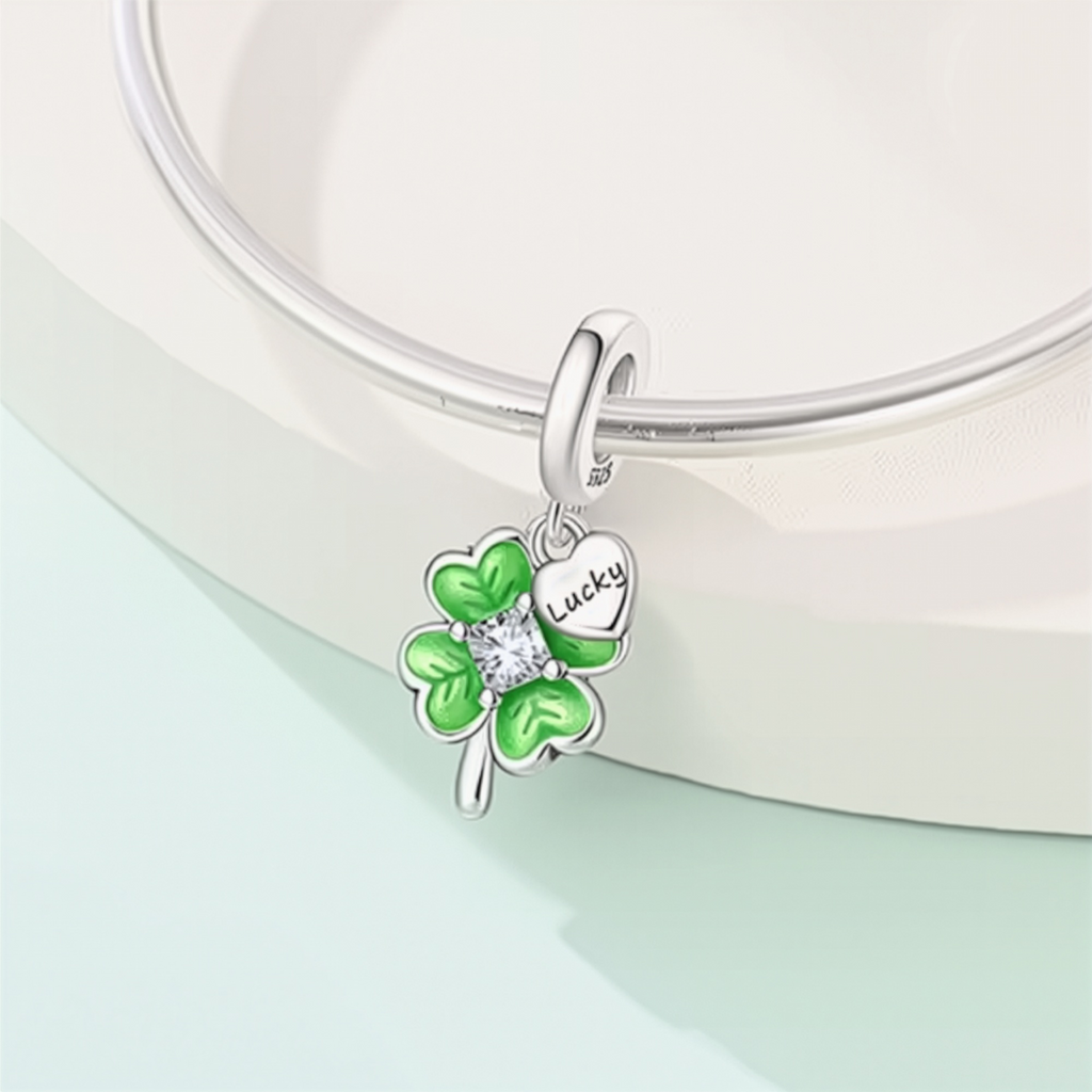 Pingente Charm Trevo da Sorte
