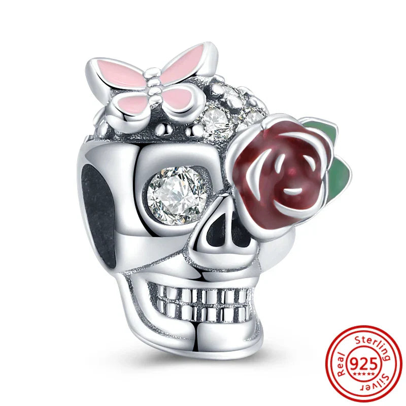 Calavera de Halloween con rosa Charm