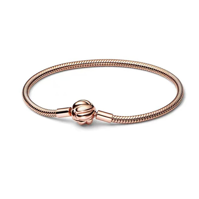 Pulseira de argolas em ouro rosa com Charm